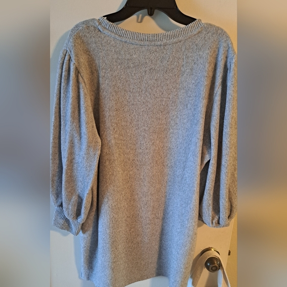 Love & Lace Graphic Sweater – Cozy Chic - Picture 8 of 9